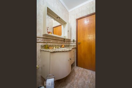 Casa à venda com 1074m², 5 quartos e NaN vagas Casa à venda com 1074m², 5 quartos e NaN vagasBanheiro da Suíte 2