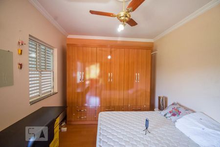 Casa à venda com 1074m², 5 quartos e NaN vagas Casa à venda com 1074m², 5 quartos e NaN vagasSuíte 2