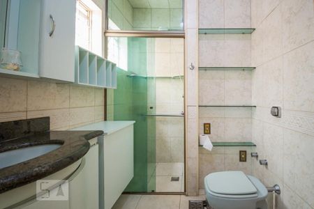 Casa à venda com 1074m², 5 quartos e NaN vagas Casa à venda com 1074m², 5 quartos e NaN vagasBanheiro da Suíte 1