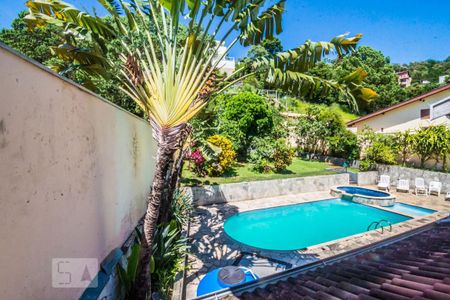 Casa à venda com 1074m², 5 quartos e NaN vagas Casa à venda com 1074m², 5 quartos e NaN vagasVista da Suíte 3