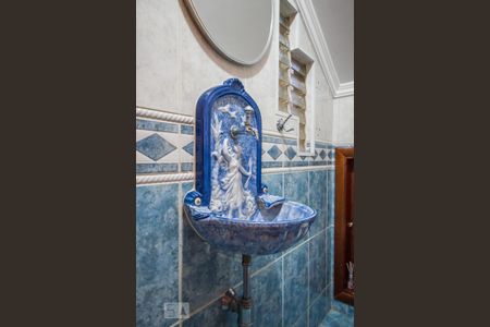 Casa à venda com 1074m², 5 quartos e NaN vagas Casa à venda com 1074m², 5 quartos e NaN vagasLavabo