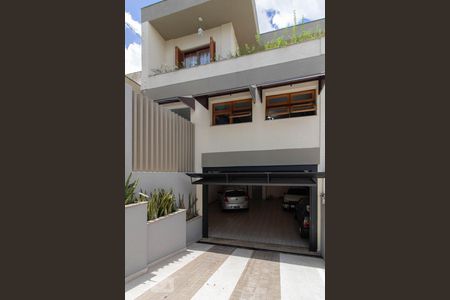 Casa à venda com 500m², 3 quartos e 6 vagasGaragem