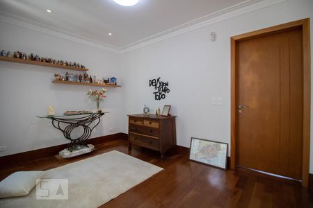 Casa à venda com 500m², 3 quartos e 6 vagasSuíte 