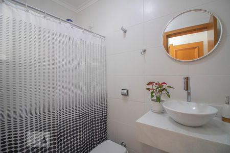 Casa à venda com 500m², 3 quartos e 6 vagasBanheiro de Serviço