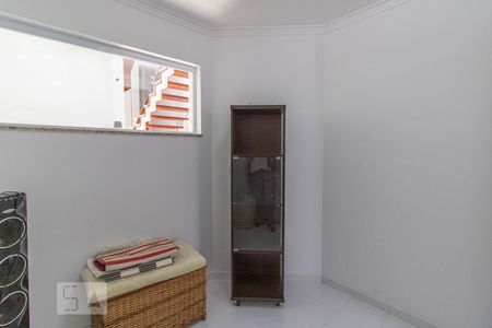 Casa à venda com 500m², 3 quartos e 6 vagasQuarto de Serviço