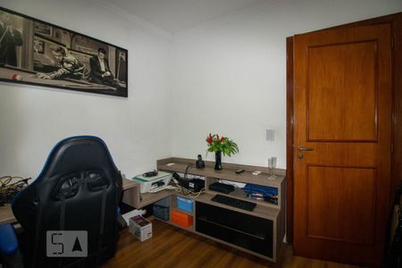 Casa à venda com 186m², 3 quartos e 4 vagasQuarto 2