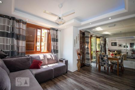 Sala de casa à venda com 3 quartos, 186m² em Jardim São Pedro, Porto Alegre