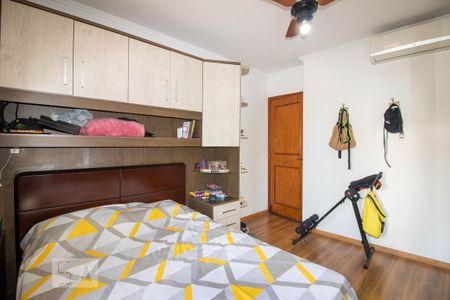 Casa à venda com 186m², 3 quartos e 4 vagasSuíte