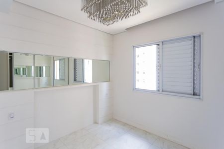 Quarto 2 de apartamento para alugar com 2 quartos, 48m² em Novo Osasco, Osasco