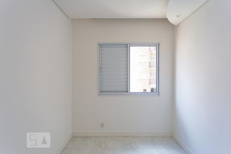 Quarto de apartamento para alugar com 2 quartos, 48m² em Novo Osasco, Osasco
