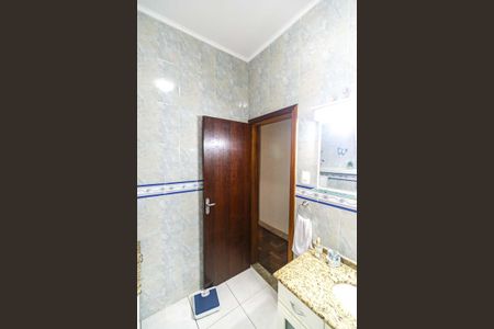 Casa à venda com 102m², 3 quartos e 3 vagasBanheiro