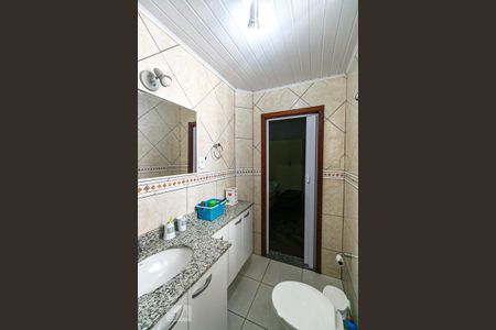 Casa à venda com 102m², 3 quartos e 3 vagasBanheiro