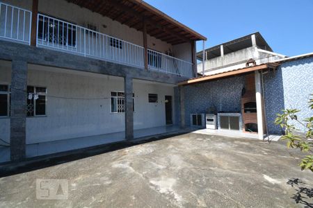 Casa à venda com 301m², 3 quartos e 6 vagasQuintal - Garagem