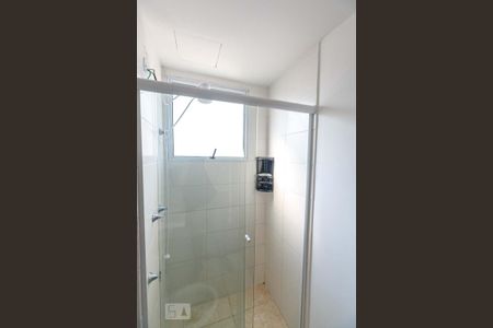 Apartamento à venda com 40m², 2 quartos e 8 vagasBanheiro