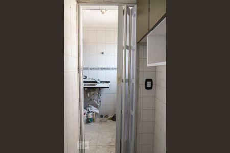 Área de serviço de apartamento para alugar com 2 quartos, 60m² em Bosque da Saúde, São Paulo