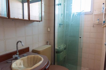Banheiro de apartamento para alugar com 2 quartos, 60m² em Bosque da Saúde, São Paulo