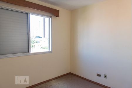 Quarto 1 de apartamento para alugar com 2 quartos, 60m² em Bosque da Saúde, São Paulo