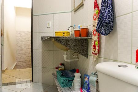 Casa para alugar com 80m², 2 quartos e 1 vagaBanheiro Social