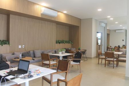 Apartamento à venda com 67m², 2 quartos e 1 vagaSalão de festas