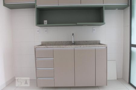 Apartamento à venda com 67m², 2 quartos e 1 vagaCozinha