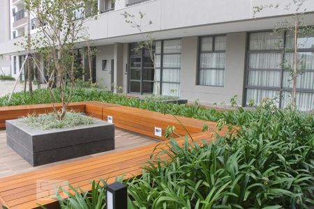 Apartamento à venda com 67m², 2 quartos e 1 vagaÁrea verde