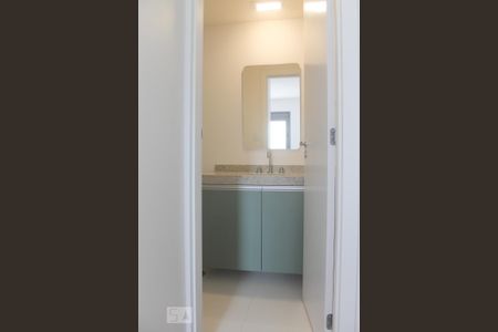 Apartamento à venda com 67m², 2 quartos e 1 vagaBanheiro da suíte