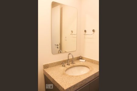 Apartamento à venda com 67m², 2 quartos e 1 vagaBanheiro