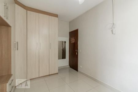 Quarto 1  de casa para alugar com 2 quartos, 120m² em Jardim Oriental, São Paulo