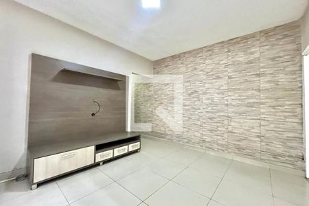 Sala de casa para alugar com 2 quartos, 120m² em Jardim Oriental, São Paulo