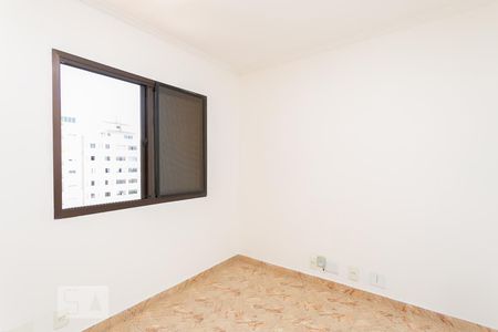 Apartamento à venda com 96m², 3 quartos e 2 vagasQuarto 2