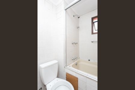 Apartamento à venda com 96m², 3 quartos e 2 vagasBanheiro da Suíte