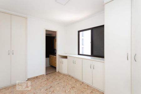 Apartamento à venda com 96m², 3 quartos e 2 vagasSuíte