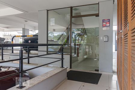 Apartamento à venda com 84m², 3 quartos e 1 vaga Apartamento à venda com 84m², 3 quartos e 1 vagaÁrea Comum