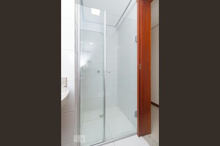 Apartamento à venda com 84m², 3 quartos e 1 vaga Apartamento à venda com 84m², 3 quartos e 1 vagaBanheiro