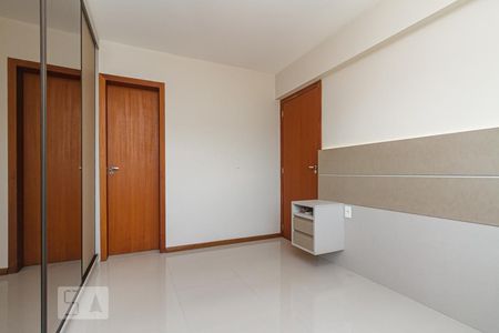 Apartamento à venda com 84m², 3 quartos e 1 vaga Apartamento à venda com 84m², 3 quartos e 1 vagaSala