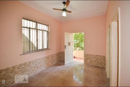 Sala de casa para alugar com 2 quartos, 80m² em São Lourenço, Niterói