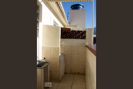 Casa de condomínio para alugar com 60m², 1 quarto e 1 vagaÁrea de Serviço