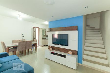 Sala de casa para alugar com 3 quartos, 80m² em Partenon, Porto Alegre