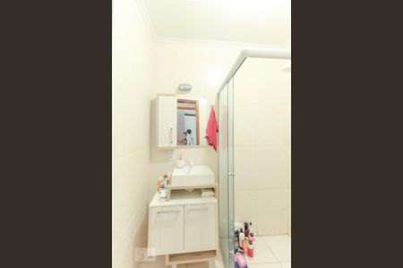 Casa à venda com 80m², 3 quartos e sem vagaBanheiro