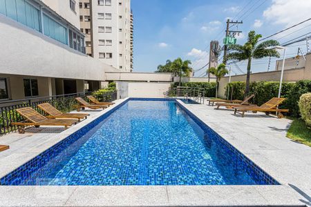 Apartamento à venda com 64m², 2 quartos e 2 vagasÁrea comum - Piscina