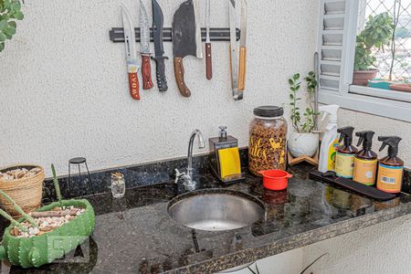 Varanda da Sala de apartamento para alugar com 2 quartos, 64m² em Vila Mangalot, São Paulo