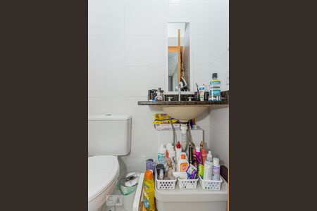 Apartamento à venda com 64m², 2 quartos e 2 vagasBanheiro suite