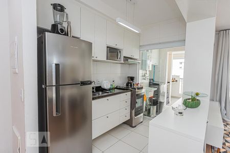 Apartamento à venda com 64m², 2 quartos e 2 vagasCozinha