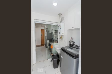 Apartamento à venda com 64m², 2 quartos e 2 vagasÁrea de Serviço