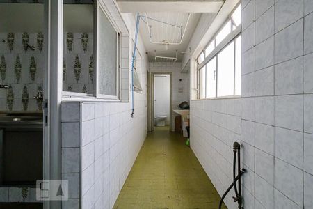 Apartamento à venda com 117m², 3 quartos e 1 vagaÁrea de Serviço