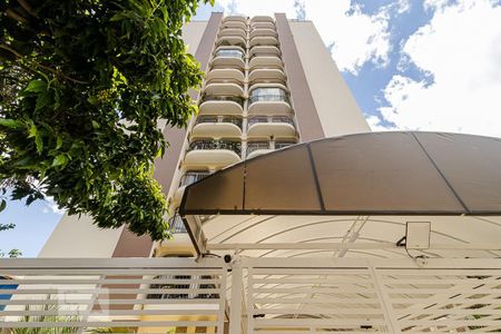 Apartamento à venda com 117m², 3 quartos e 1 vagaFachada