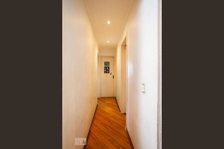 Corredor de apartamento à venda com 2 quartos, 60m² em Parque Marajoara, Santo André