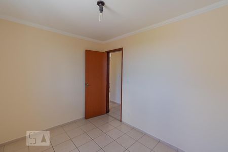 Apartamento à venda com 60m², 3 quartos e 1 vagaQuarto 2