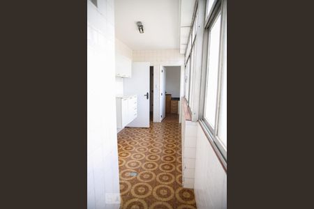 Apartamento à venda com 177m², 3 quartos e 2 vagasLavanderia