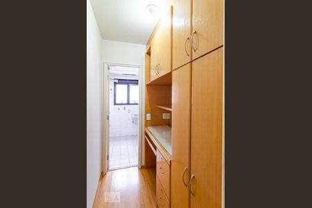 Apartamento para alugar com 94m², 3 quartos e 2 vagasQuarto de Serviço